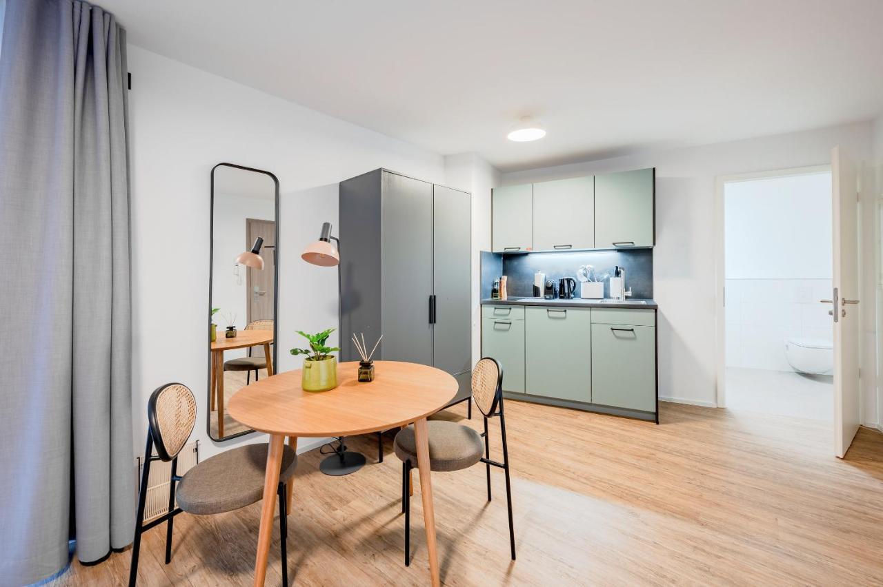 Limehome Metzingen Wilhelmstr מראה חיצוני תמונה