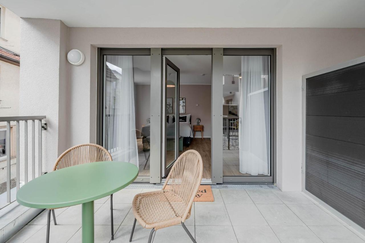 Limehome Metzingen Wilhelmstr מראה חיצוני תמונה