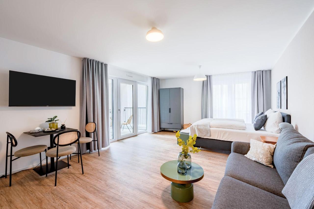 Limehome Metzingen Wilhelmstr מראה חיצוני תמונה