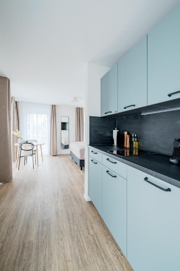 Limehome Metzingen Wilhelmstr מראה חיצוני תמונה