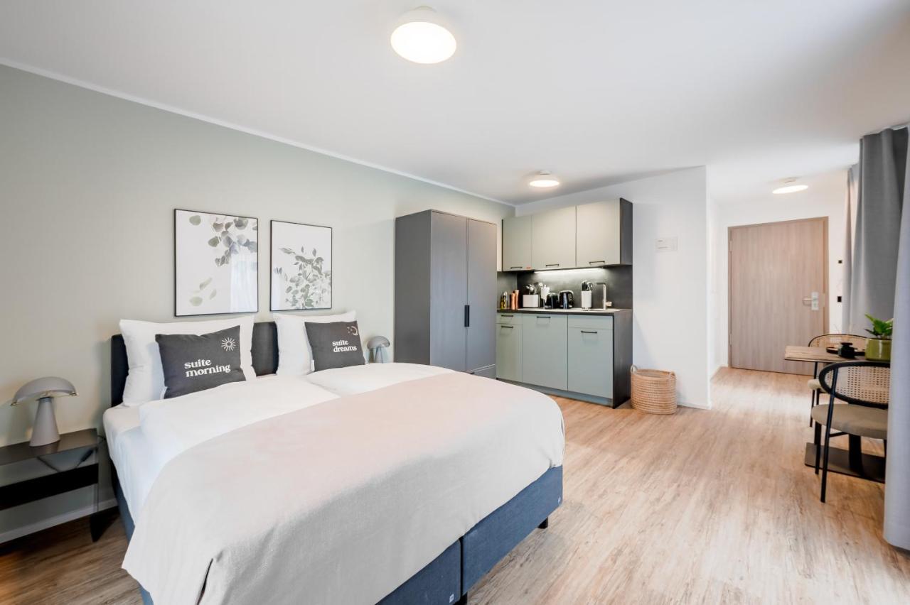 Limehome Metzingen Wilhelmstr מראה חיצוני תמונה