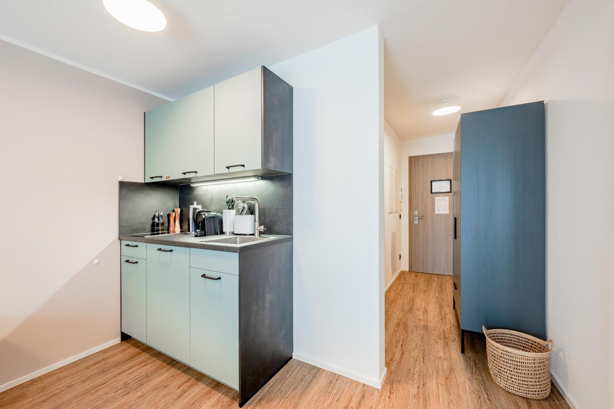 Limehome Metzingen Wilhelmstr חדר תמונה
