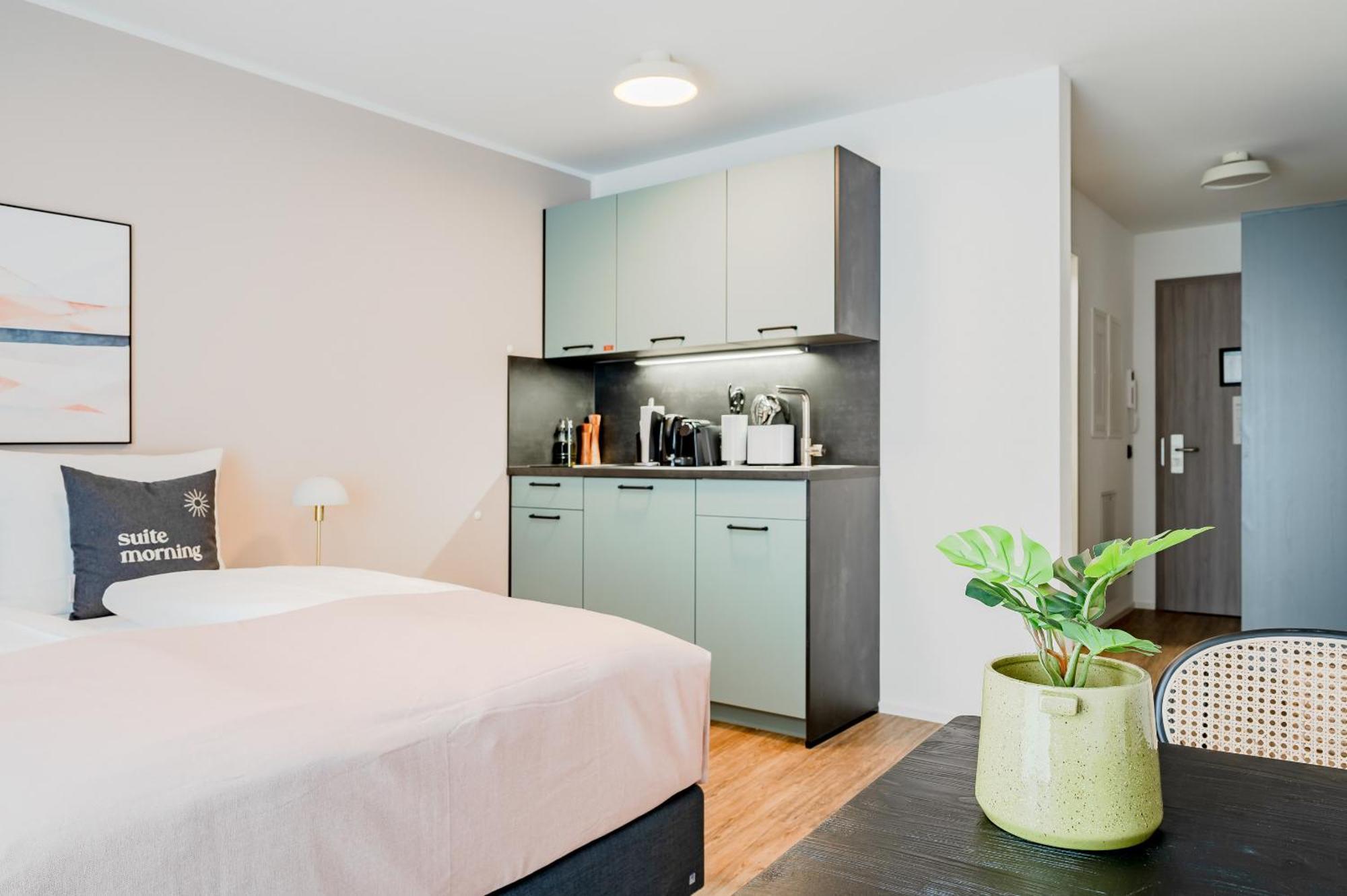 Limehome Metzingen Wilhelmstr חדר תמונה
