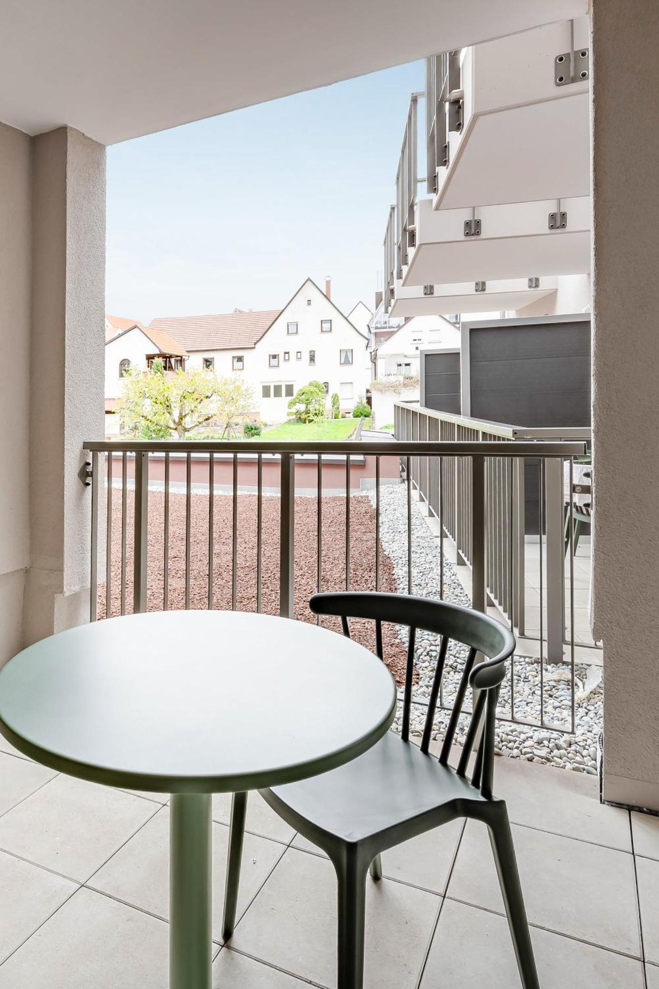 Limehome Metzingen Wilhelmstr חדר תמונה